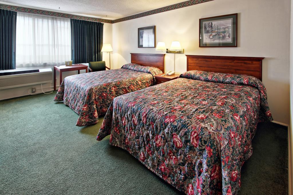Cadillac Sands Resort 객실 사진